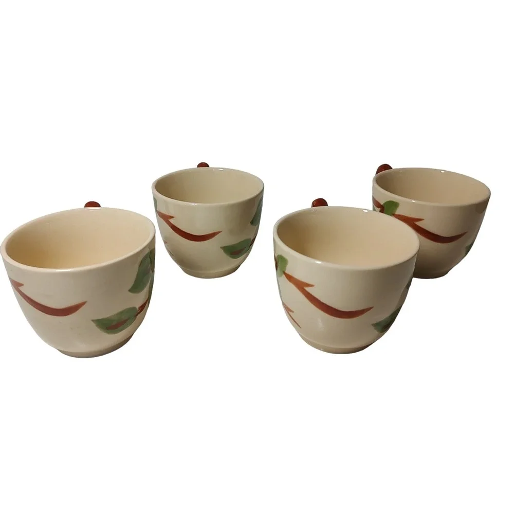 Vintage Franciscan Apple‎ Pattern Coffee Mug Teacups Ceramic 2.75 in Set of Four